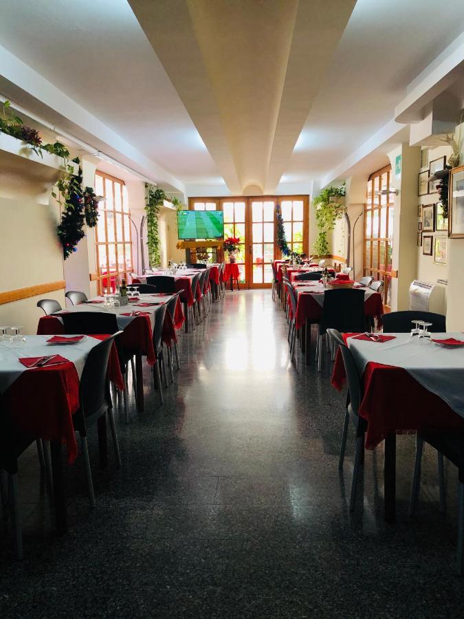 Hotel Centrale Quartu SantʼElena Kültér fotó